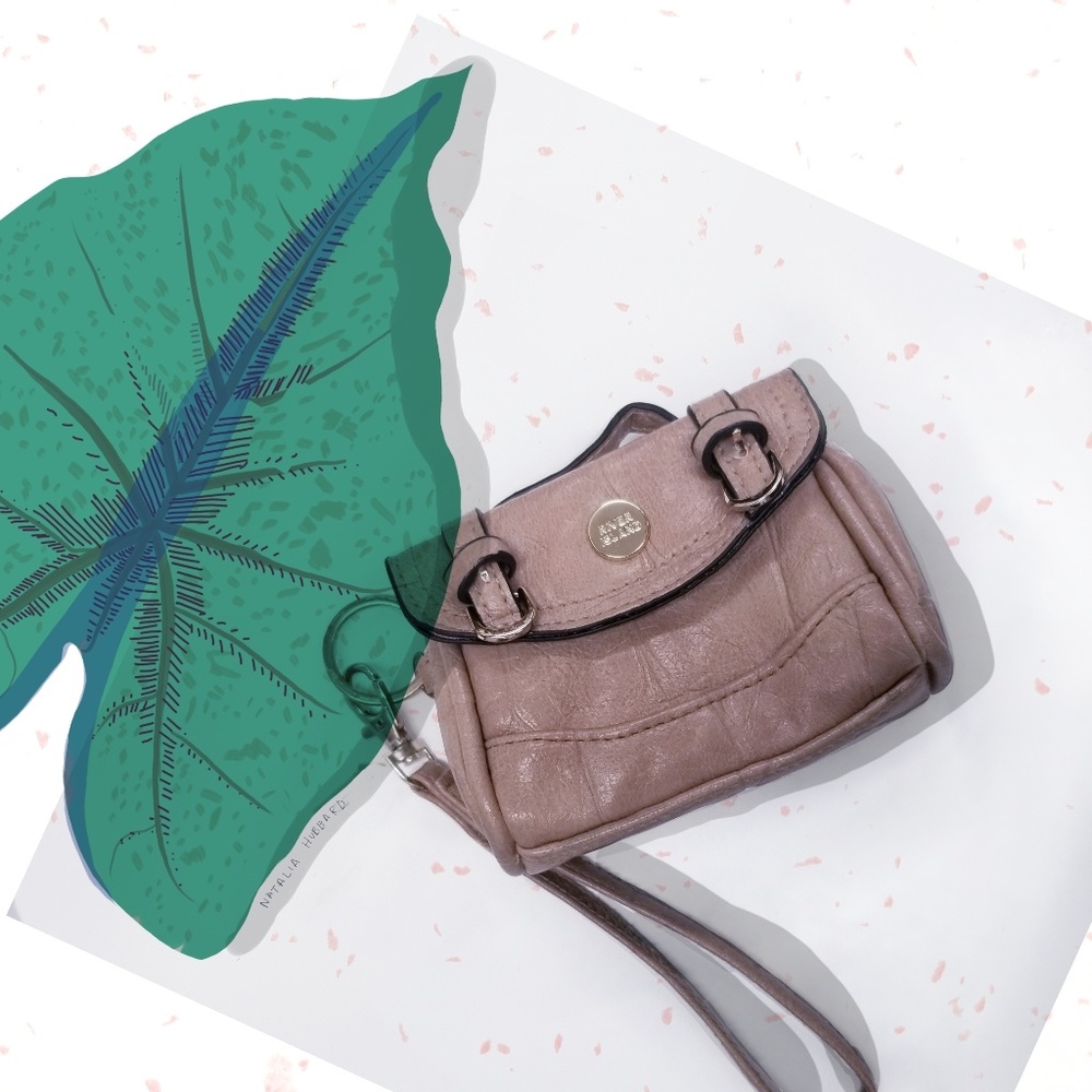 🎉Host Pick🎉 River Island Wristlet Mini Purse
